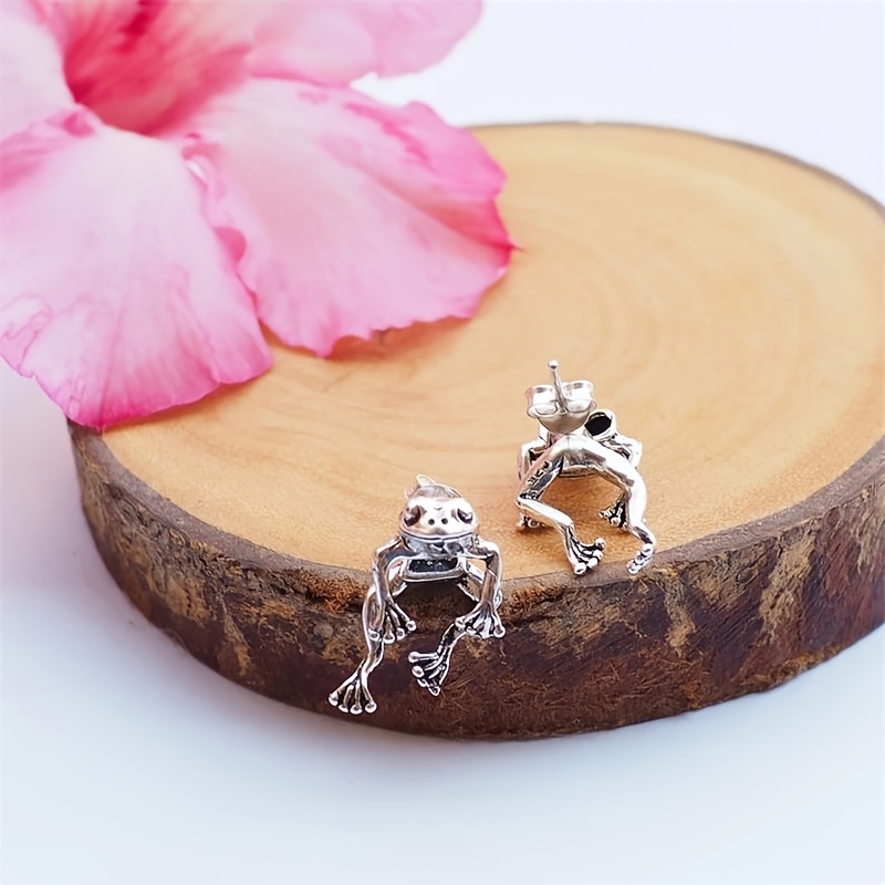 Frog Earrings Vintage Silvery Studs Party & Daily Wear